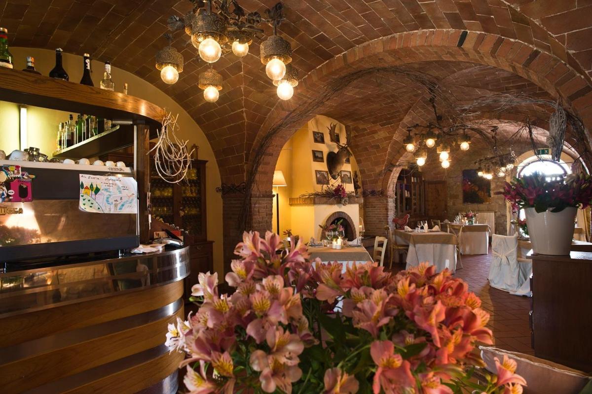 Agriturismo Santa Vittoria Volterra Zewnętrze zdjęcie