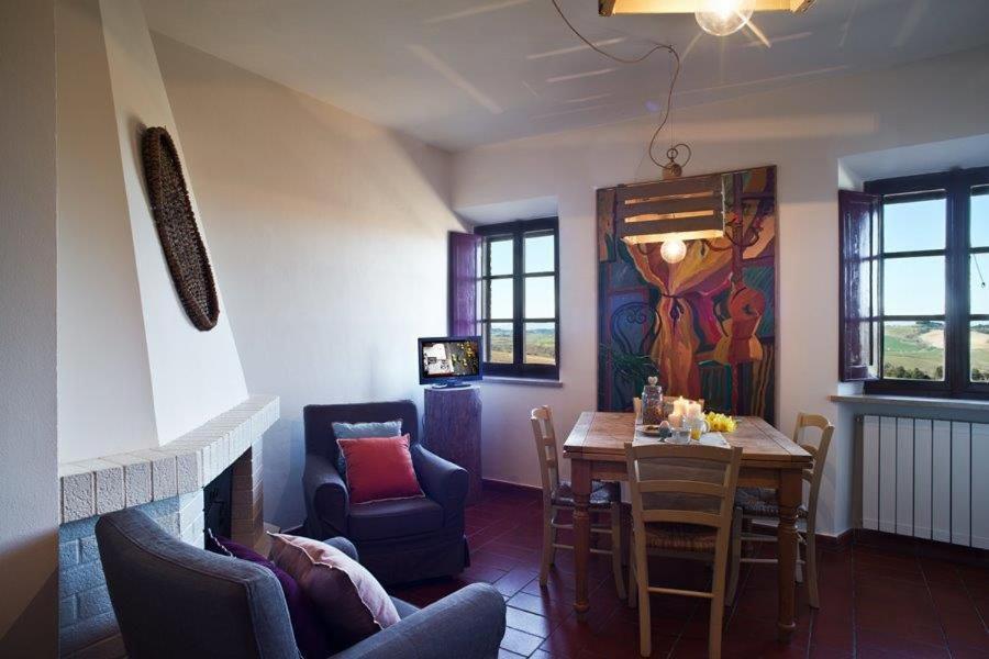 Agriturismo Santa Vittoria Volterra Zewnętrze zdjęcie